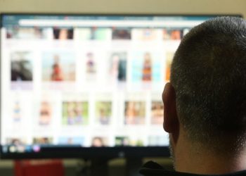 UHIĆEN NA GRANICI Osumnjičeni za dječju pornografiju pokušao prijeći granicu BiH i Hrvatske