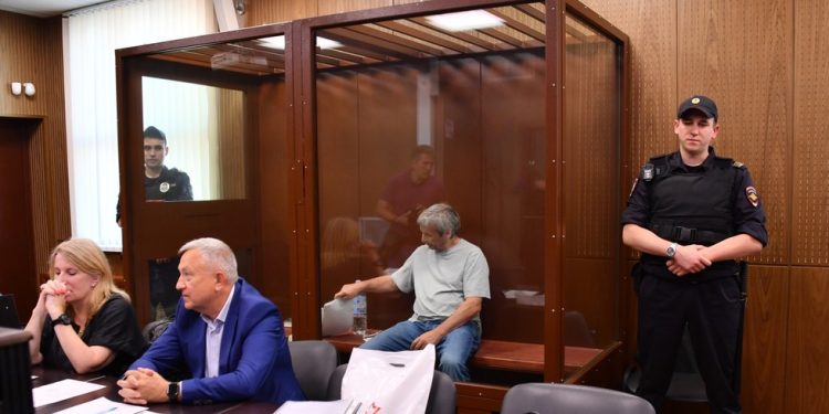 Uhićen šef ruske vojne opskrbne tvrtke — RT Rusija i bivši Sovjetski Savez