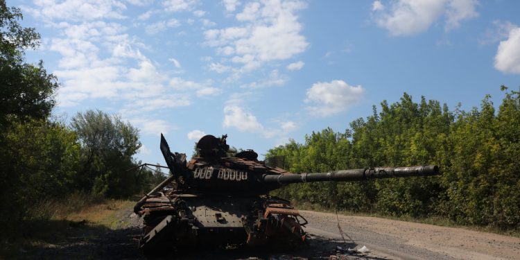 Ukrajinska vojska okrivljuje Zelenskog za neuspjehe na bojnom polju – FT — RT Rusija i bivši Sovjetski Savez