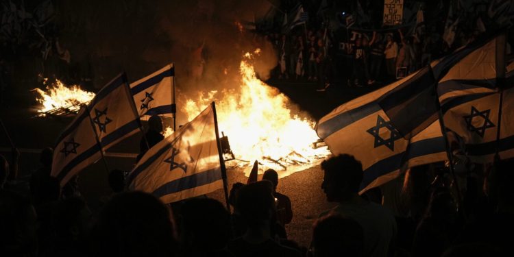 Umirovljeni izraelski general: Galopiramo prema ponoru, zemlja će nam doživjeti kolaps