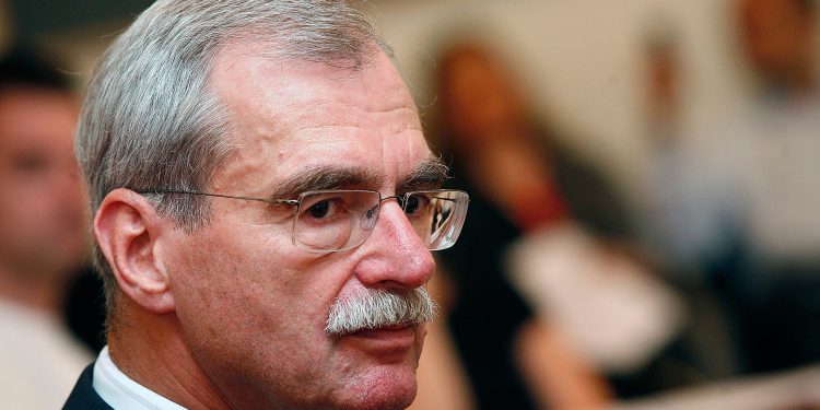 Utemeljitelji HDZ-a obrušili se na Hebranga: ‘Otkako je pisao Tuđmanu, nikako da razlikuje dobro i zlo’