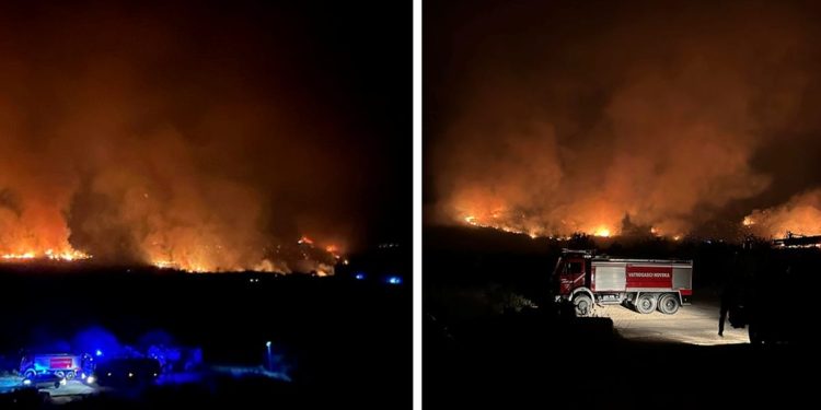 VIDEO Ovako izgledaju Vrsine kod Trogira. Požar je i dalje aktivan