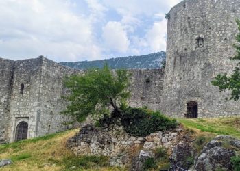 VINODOLSKE LJETNE VEČERI Smotra klapa u Driveniku