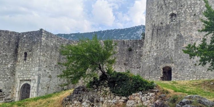 VINODOLSKE LJETNE VEČERI Smotra klapa u Driveniku