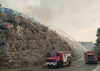 Vatrogasni zapovjednik o stanju požara kod Žrnovnice: “Ne možemo ne očekivati da će se ovakve stvari događati”