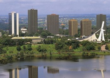 Veleposlanstvo Ukrajine u afričkoj državi pomaže teroristima – izvor RT – RT Africa