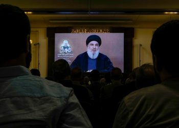 Vođa Hezbollaha tvrdi da je Izrael u padu dok IDF upozorava granična područja na visoku pripravnost