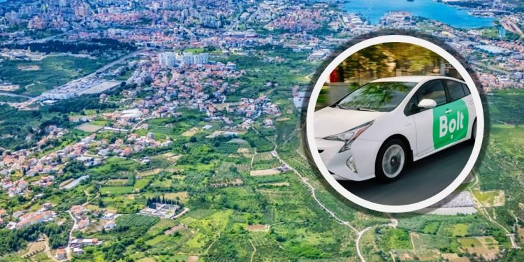 Vozačica Bolta u Splitu iz taksija istjerala 9-godišnju djevojčicu s autizmom koja je zbog muke povratila: “Izbacila nas je na cestu, pitala je 70 eura”