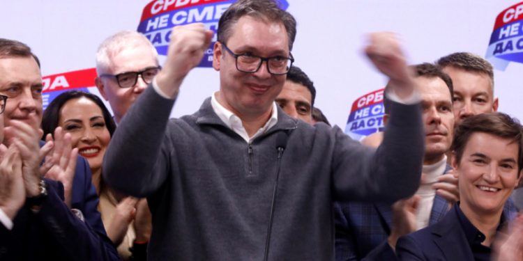 Vučić na meti žestokih kritika sa Zapada: ‘Osudio je sedam milijuna Srba na eksploataciju’