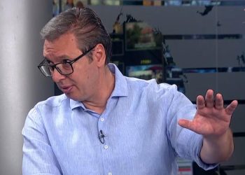 Vučić se obrušio na Severinu pa spomenuo i Thompsona: ‘Mi zločinci, a voli novce uzimati ovdje’