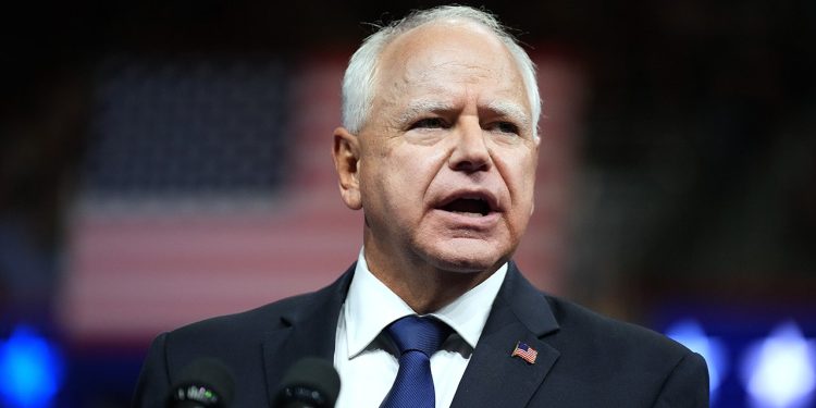 Walz se suočio s još jednom optužbom za krivo predstavljanje u otkrivenom, žustrom pismu: ‘uklonite sve reference’