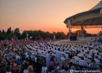 ZAPOČEO MLADIFEST U MEĐUGORJU Papa Franjo poslao poruku mladima
