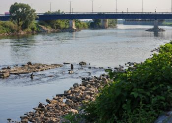 Zabrinjavajući porast temperature Save u Zagrebu