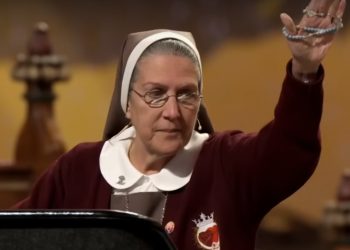 ‘Zadavite đavla svojom krunicom’: Časna sestra objavljuje kako se boriti protiv moći tame