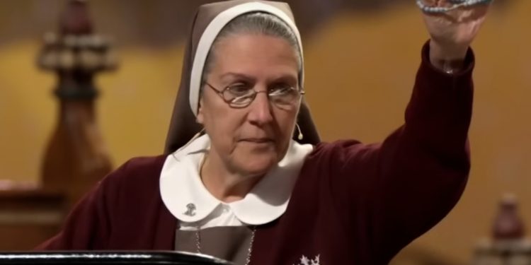 ‘Zadavite đavla svojom krunicom’: Časna sestra objavljuje kako se boriti protiv moći tame