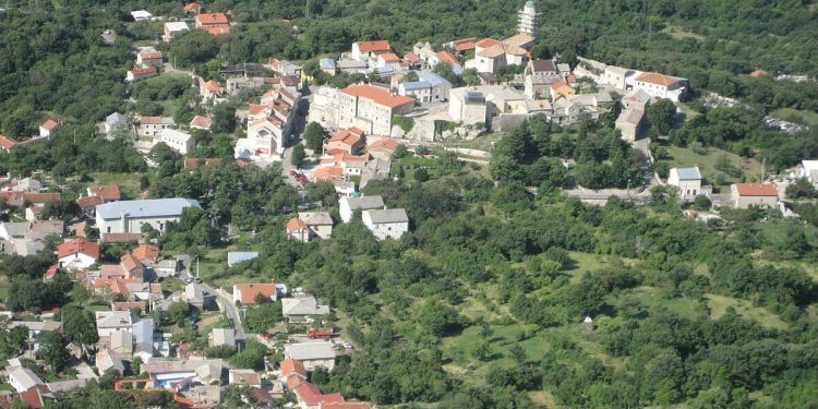 Završio Međunarodni festival folklora u Bribiru