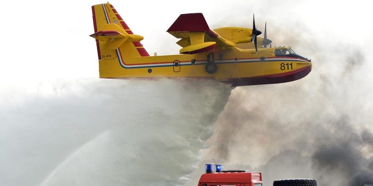 Zbog jakog vjetra kod Tučepa se aktiviraju novi požari