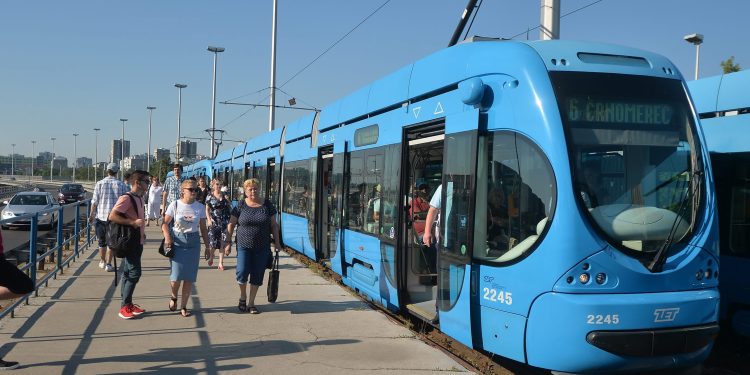 Zbog praznika na snazi poseban vozni red ZET-a: Provjerite što se mijenja