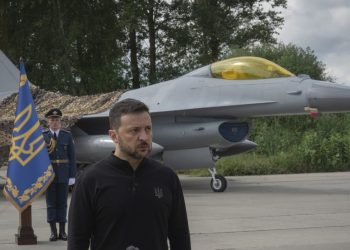 Zelenski iznenada smijenio načelnika Zračnih snaga nakon gubitka F-16 — RT Rusija i bivši Sovjetski Savez