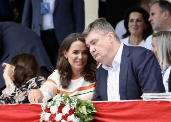 TRADICIONALNI STRANI UZVANICI Na ovogodišnju Sinjsku alku dolazi predsjednica Kosova Vjosa Osmani | NACIONAL.HR