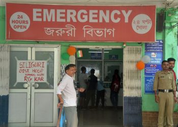 KAOS U INDIJI Zaposleni u bolnicama traže pravdu za ubijenu liječnicu | NACIONAL.HR