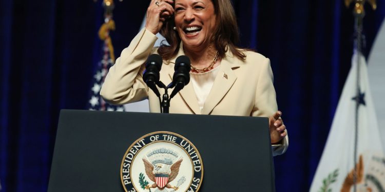 KOPANJE PO UTROBI ‘Plaćate seks? Imali ste abortus? Gej susreti?’ Evo kako se provjeravaju kandidati u američkoj predsjedničkoj kampanji | NACIONAL.HR