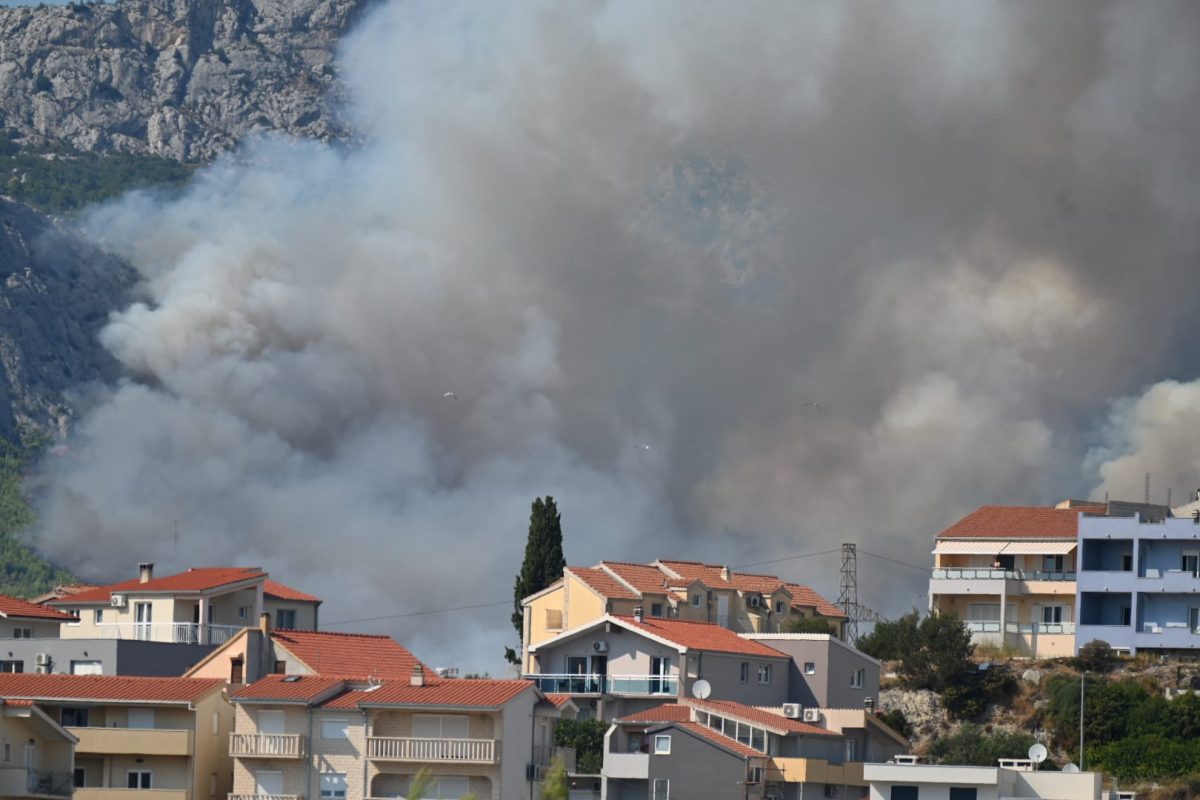 pozar rupotina foto rade  1