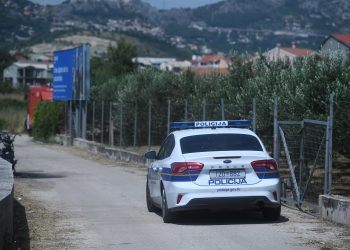Našao se s ljubavnicom u šumi, istukao je i pucao iz pištolja: ‘Nećemo ni ti ni ja živi izaći odavde’