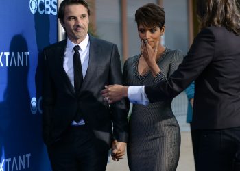 A BILI SU NAJLJEPŠI PAR Halle Berry traži samostalno skrbništvo nad djetetom, ocu je prioritet djetetovo igranje nogometa | NACIONAL.HR