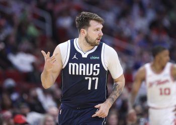 TEŠKE KRITIKE Legenda Lakersa ‘oplela’ po Dončiću: ‘Lijen je i ne igra obranu, ne bi bio u mojoj momčadi’ | NACIONAL.HR