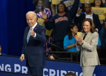 POČINJE KONVENCIJA U CHICAGU Kamala Harris i službeno postaje predsjednička kandidatkinja demokrata | NACIONAL.HR