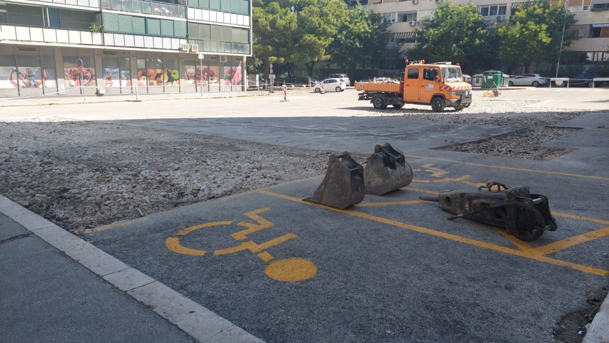 spinut parking jobova3