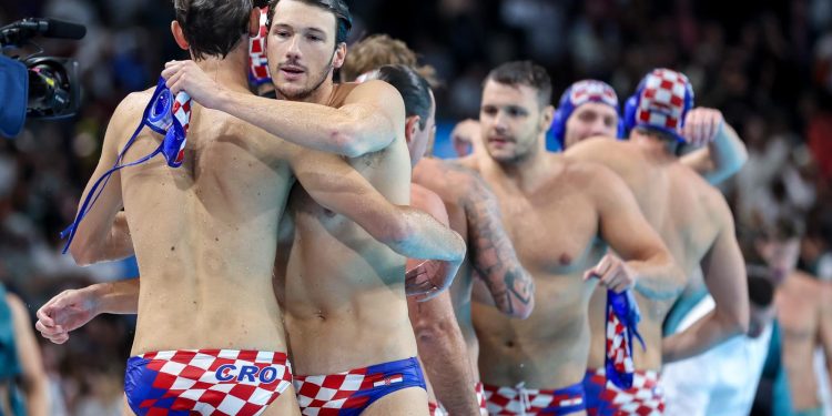 VATERPOLISTI IZ PARIZA ‘Velika pobjeda, ali nema slavlja, nego odmor i priprema za Srbiju’ | NACIONAL.HR