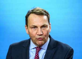 Veliki skandal na pomolu: Ruski komičari prevarili poljskog ministra, izlanuo je svašta