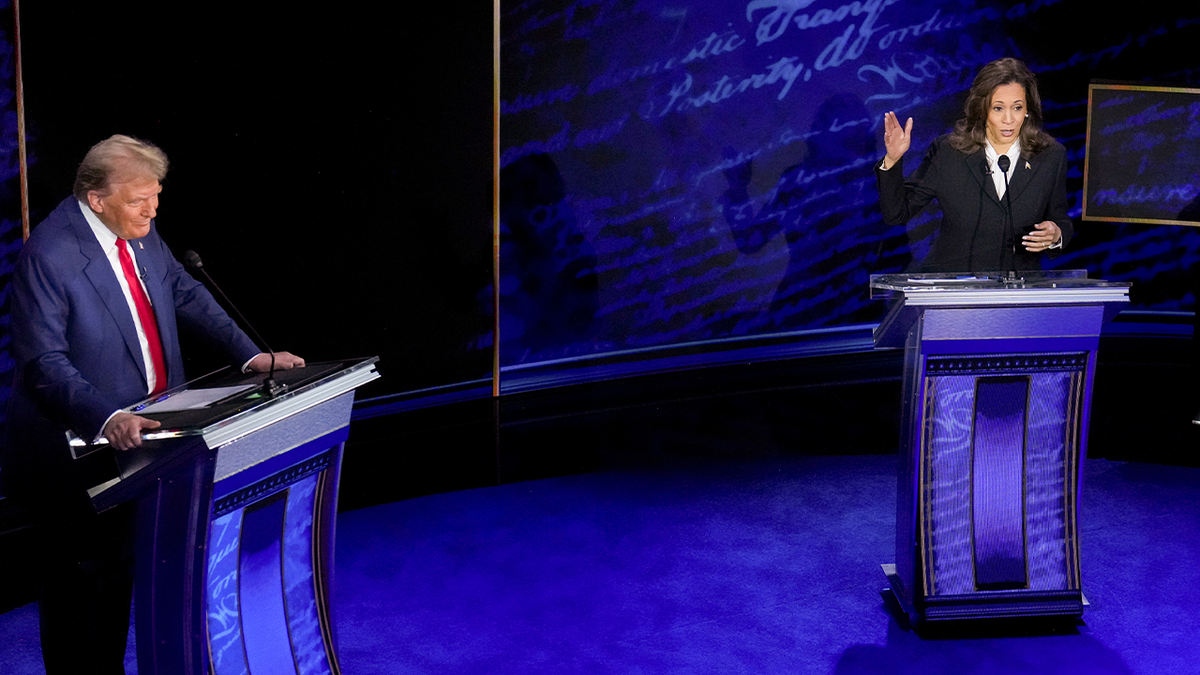 Trump i Harris na ABC debatnoj pozornici