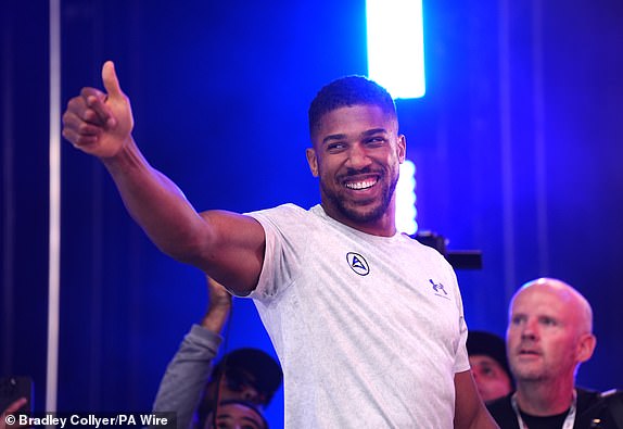 Anthony Joshua during a weigh-in at Trafalgar Square, London. The IBF heavyweight title fight between Anthony Joshua and Daniel Dubois will take place on Saturday 21st September. Picture date: Friday September 20, 2024. PA Photo. See PA story BOXING London. Photo credit should read: Bradley Collyer/PA Wire.RESTRICTIONS: Use subject to restrictions. Editorial use only, no commercial use without prior consent from rights holder.