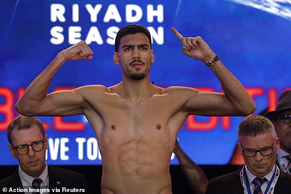 Boxing - Daniel Dubois v Anthony Joshua - Weigh-in - Trafalgar Square, London, Britain - September 20, 2024 Hamzah Sheeraz during the Weigh-in Action Images via Reuters/Andrew Couldridge