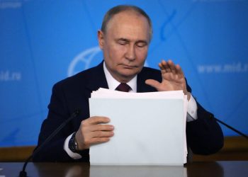 Putin čestitao Rusima aneksiju i rekao što to Zapad u Ukrajini priprema od 2014.