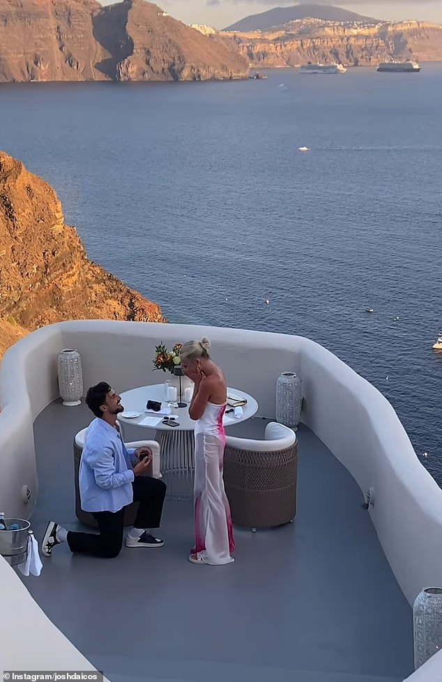 AFL zvijezda Josh Daicos pokazao je svoju romantičnu stranu nakon što je u Grčkoj zaprosio glamuroznu djevojku Annalise Dalins (na slici) - na Instagramu ju je nazvao svojom 'djevojkom za cijeli život'