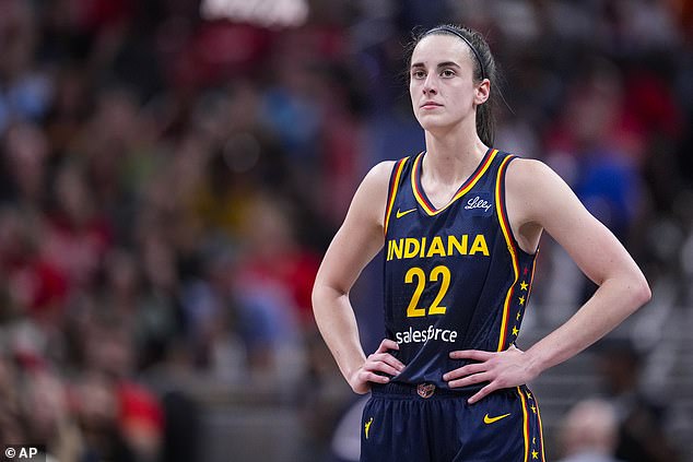 Clark ima prosjek od 19,5 poena i postavila je WNBA rekord jedne sezone u svom prvom pokušaju