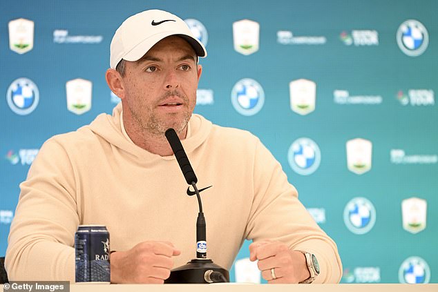 McIlroy razgovara s medijima u klubu Wentworth uoči BMW PGA prvenstva