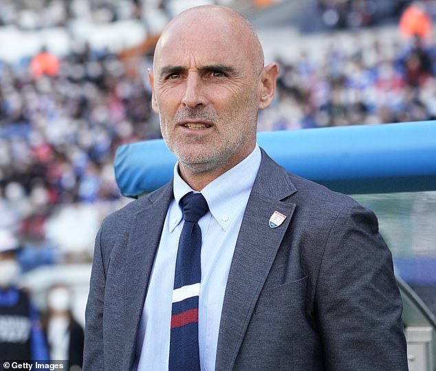 Kevin Muscat osvojio je naslov J-lige s Yokohamom F. Marinosom 2022. i na putu je da osvoji kinesku Super ligu sa Shanghai Portom u svojoj prvoj sezoni na čelu