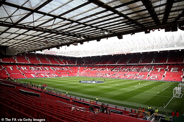 Čini se da će Man United srušiti Old Trafford ako nastavi s novim stadionom