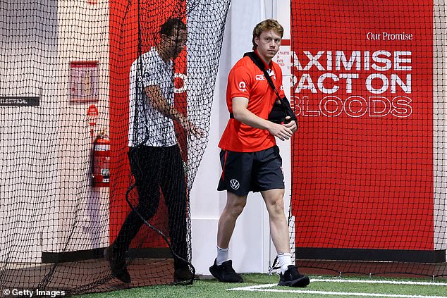 27-godišnjak je bolno isključen iz prvih 16 utakmica sezone 2024., nakon što je pretrpio strašnu ozljedu tijekom Swanovog postsezonskog događaja 'Ludog ponedjeljka'