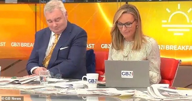 Eamonn Holmes je međutim imao manje pozitivnu reakciju jer se samo nasmijao i sarkastično rekao 'vrlo dobro' dok se o vijesti raspravljalo na GB News ovog tjedna