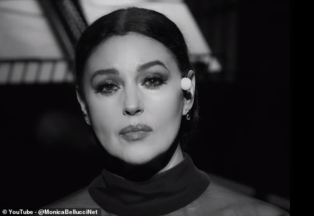 Monica prikazana u filmu koji je snimljen na engleskom, francuskom i talijanskom jeziku