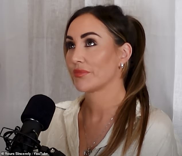 Lauryn Goodman je bila u suzama dok je pričala o srceparajućem školskom projektu svog sina Kaira.