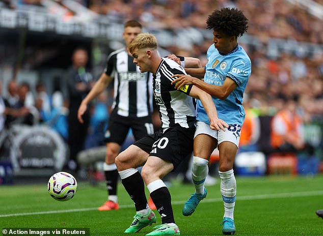 Lewis Hall pokazao je zrelu igru ​​bez gluposti i zaslužio nagradu za igrača utakmice