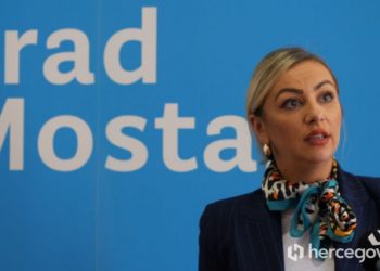 ADELA GOSTO O IZBORNIM MANIPULACIJAMA ‘Ne nasjedajte na prevare, gradonačelnik iz probosanskog bloka nije moguć’