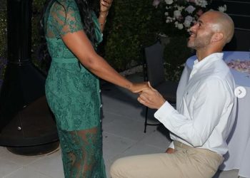 Alexandra Burke je zaručena! Nogometaš, partner pobjednice X Factora Darren Randolph postavlja pitanje u romantičnoj prosidbi